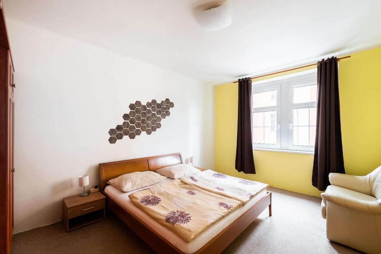 Lena Apartment Decin Bagian luar foto